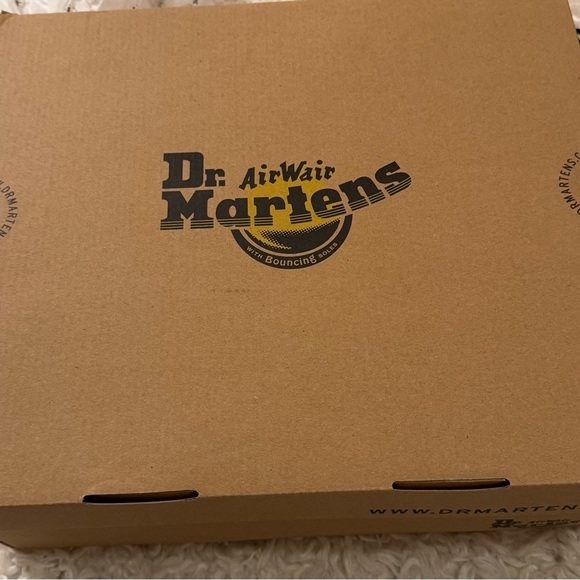 Dr. Martens 2976 SMOOTH LEATHER PLATFORM CHELSEA BOOT (with original packaging) - Picture 9 of 10